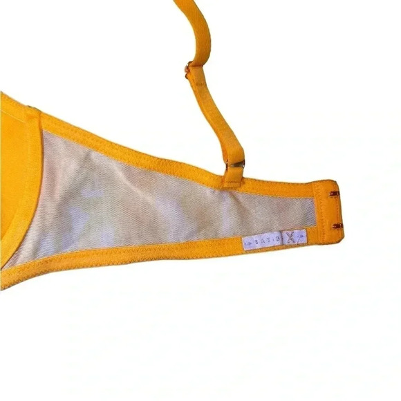 NEW Savage x Fenty Plunge Half Cup Lace Bra And Matching Panties Peach Orange - Picture 7 of 16